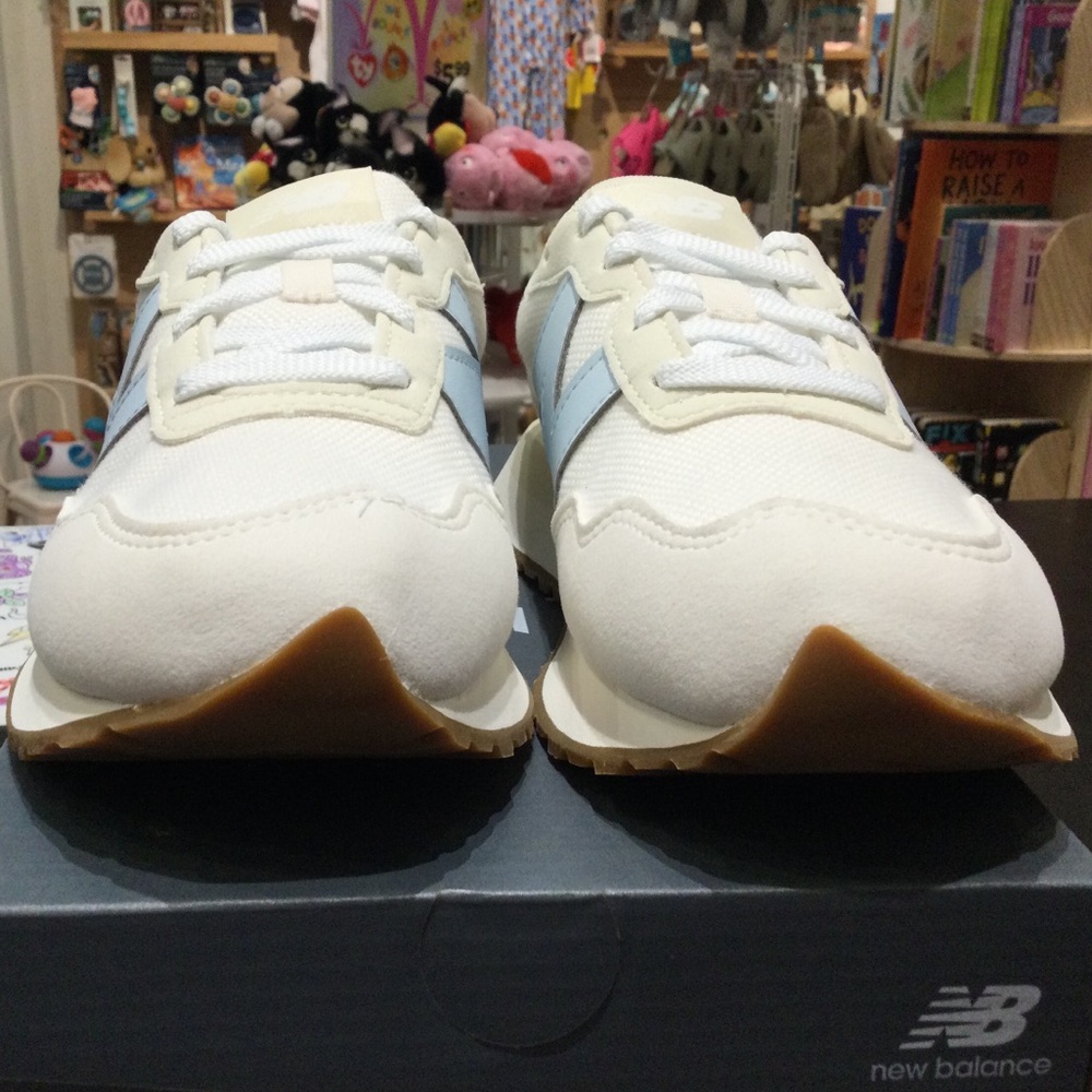 Big Kids New Balance 237 Blue/White Multiple Sizes - Picture 2 of 6